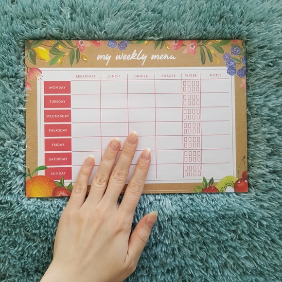 My Weekly Menu Desk Tracker - Picture 4 of 8